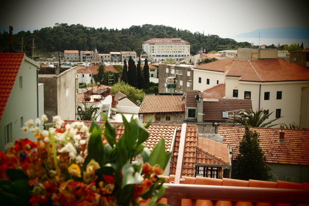 Apartment Old Town Makarska Bilik gambar